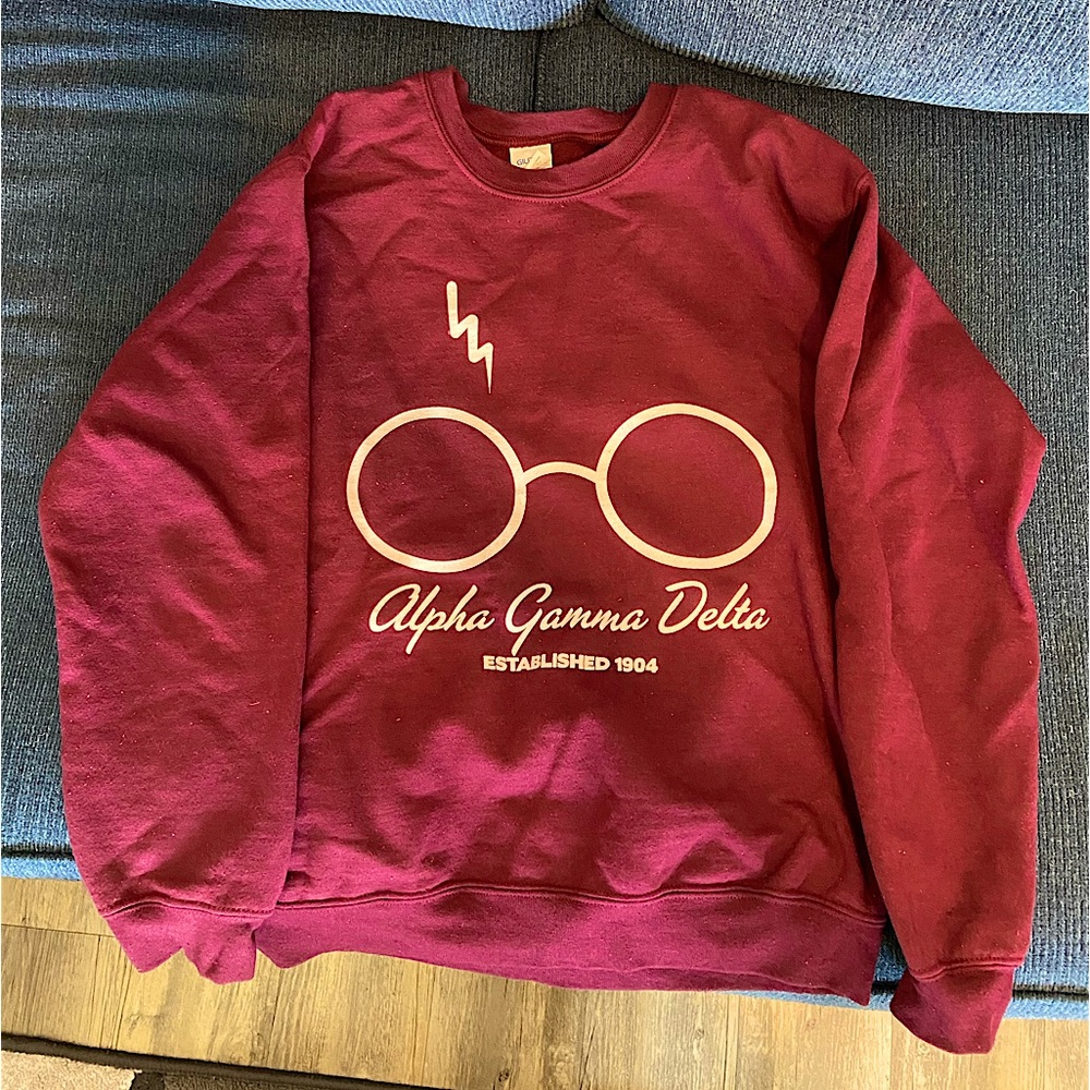 Small maroon Gildan Alpha Gamma Delta sweatshirt
